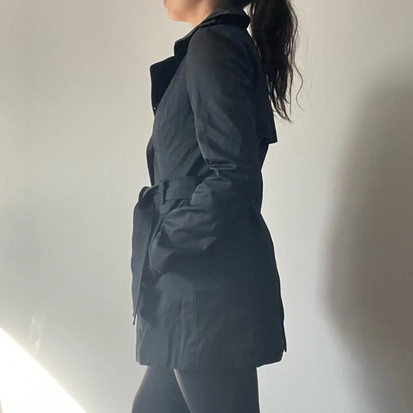 🧥 EXPRESS Trench Coat - Women's Size Medium, Black, Elevate Your Style 🧥 - Picture 3 of 9